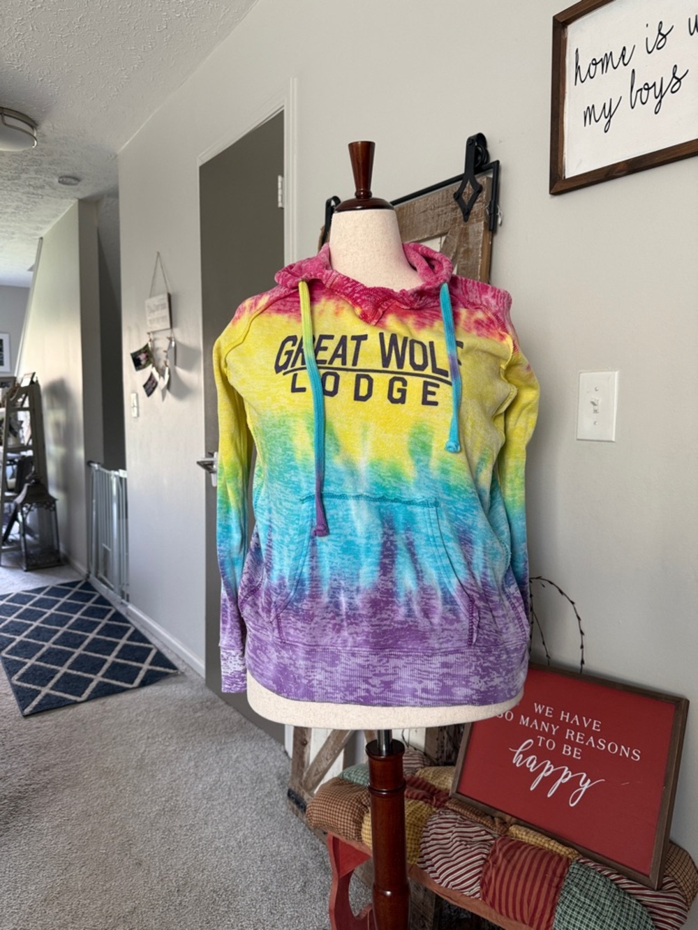 Great Wolf Lodge Women's Tie-Dye Hoodie - Multicolor